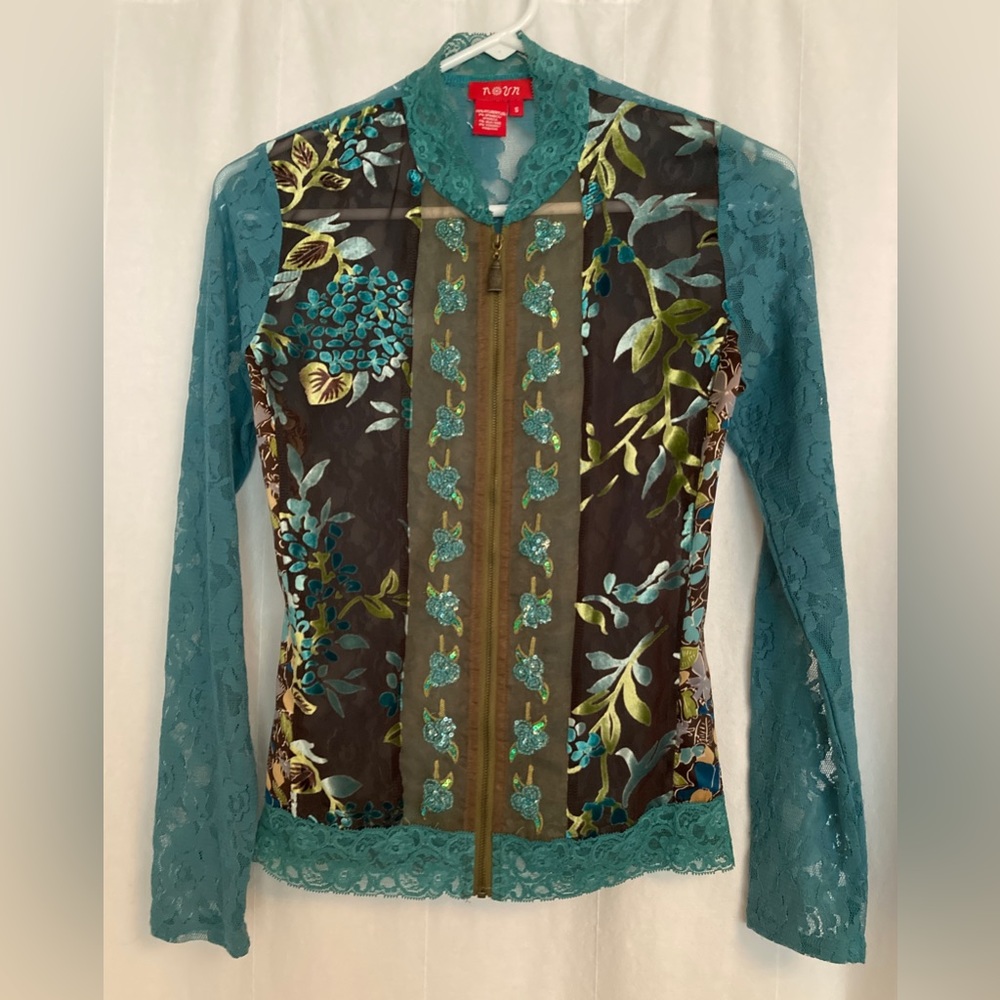 Noun brand top / jacket. Rich floral design & colors. Burned out velvet, Lace,